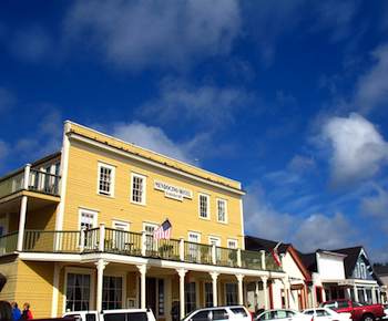 Mendocino Hotel