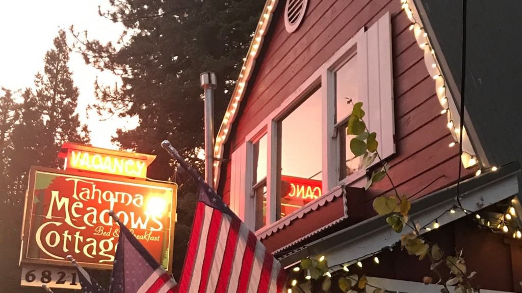 Tahoma Meadows Cottages sign and cottage